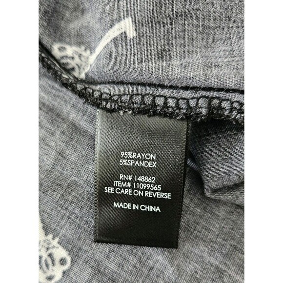 Torrid Sz 2 Challis Dress Plus 16 Ruffled Cold Shoulder Skull Snake Key Flower - Picture 9 of 10